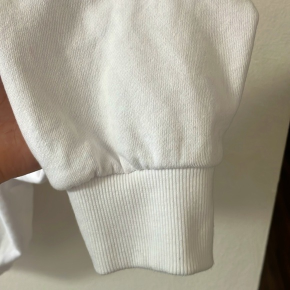 Forever 21 cropped zip-up hoodie. Medium, white - Picture 4 of 4